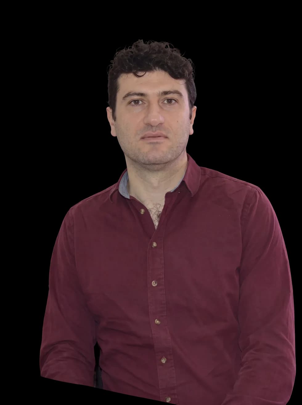 Portrait of Enbiosis Chief Technical Officer, in a burgundy shirt against a white background